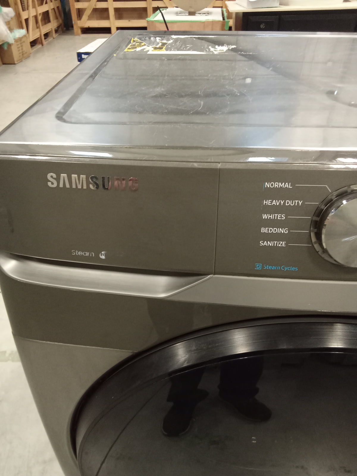 27"W Front Load Washing Machine