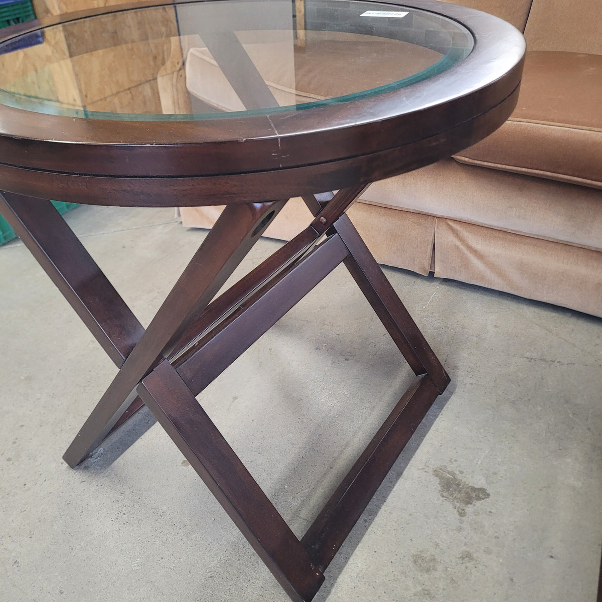 26"Diameter Side Table with Glass Top