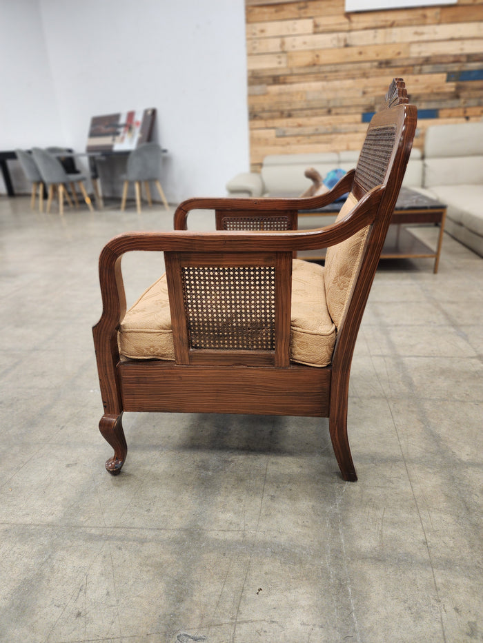 Vintage Style Armchair with Wooden Frame