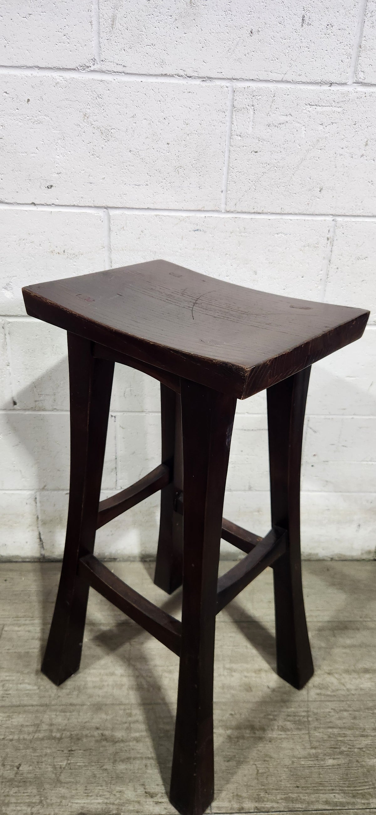 Mahogany Timber Saddle Bar Stool