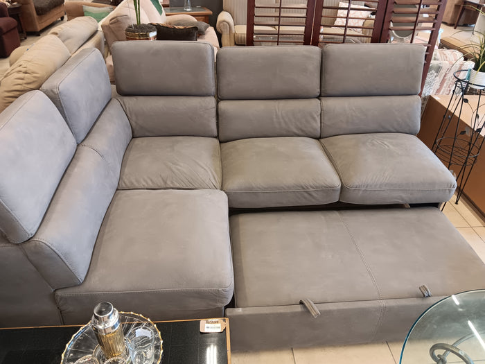 Metropolitan Modular Sectional