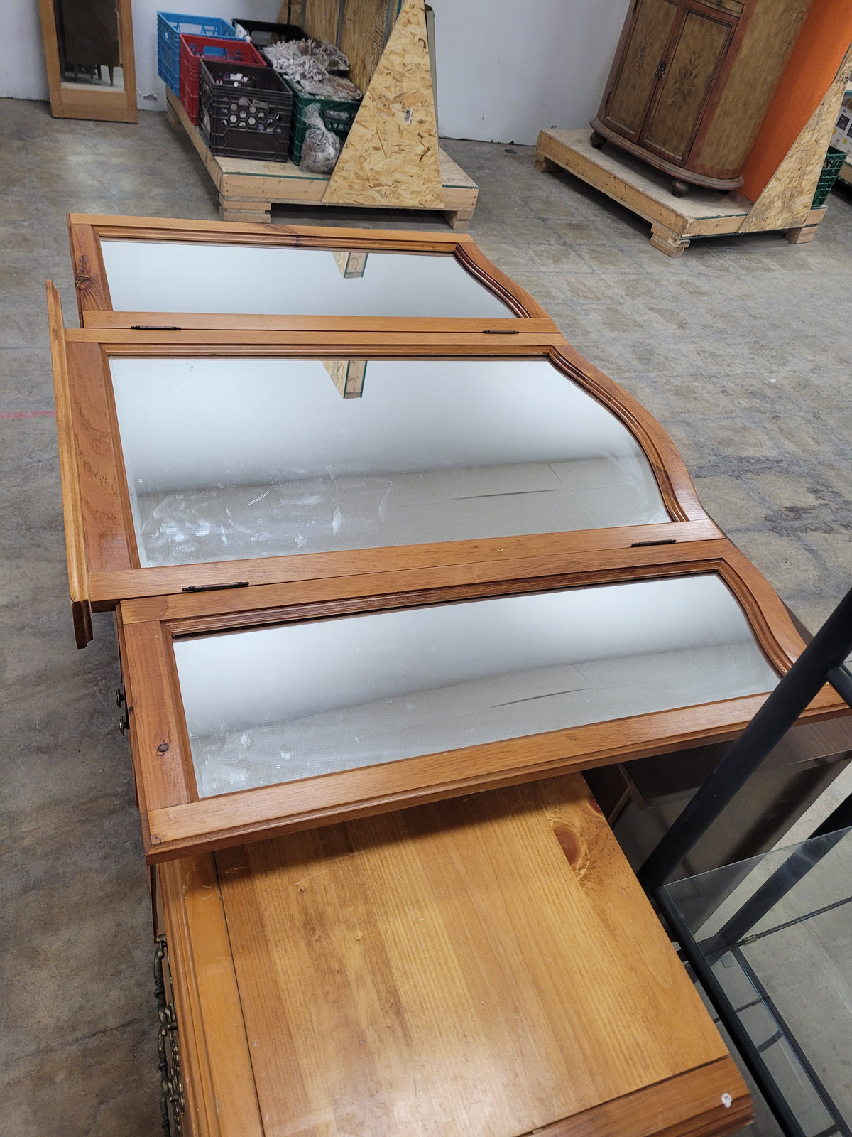 Light-Finished Pine Dresser W/ Mirror