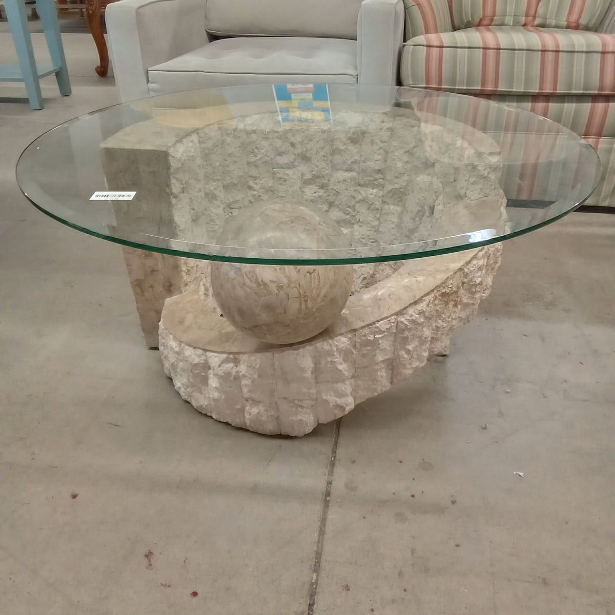 38"Diameter Round Coffee Table with Glass Top