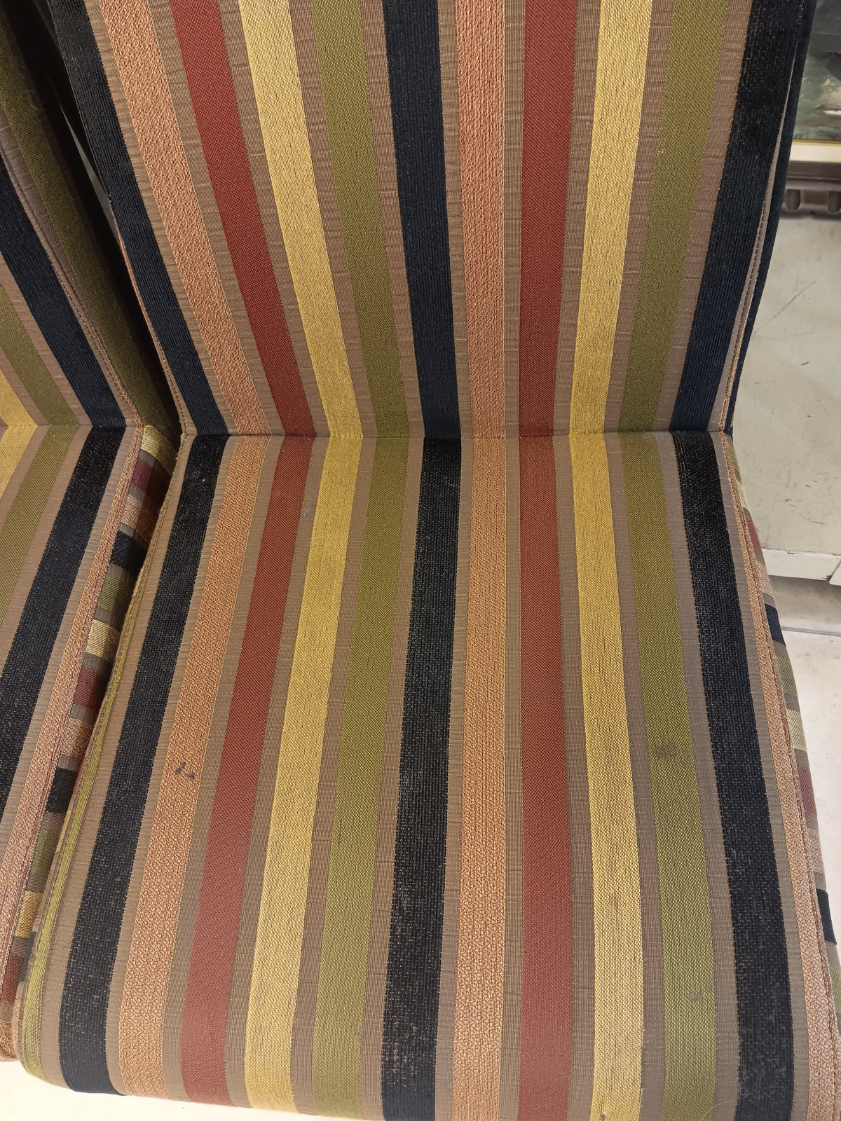 Bergmund Dining Chairs - Set of Five
