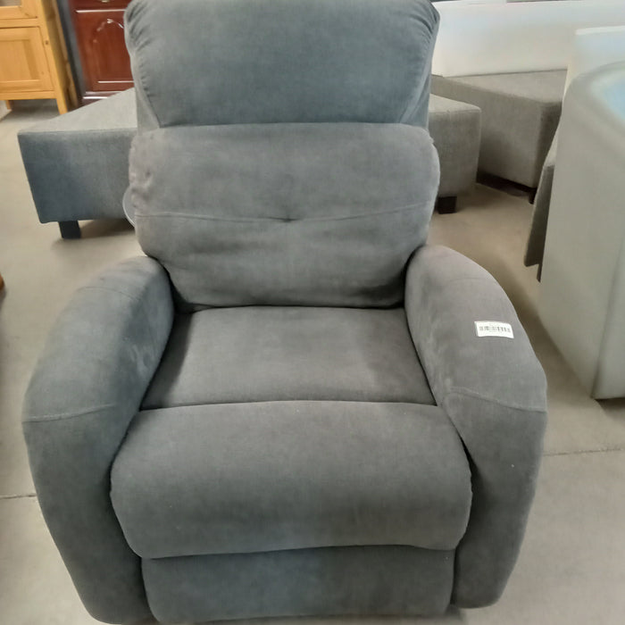 32"W Rocker/Recliner Arm Chair