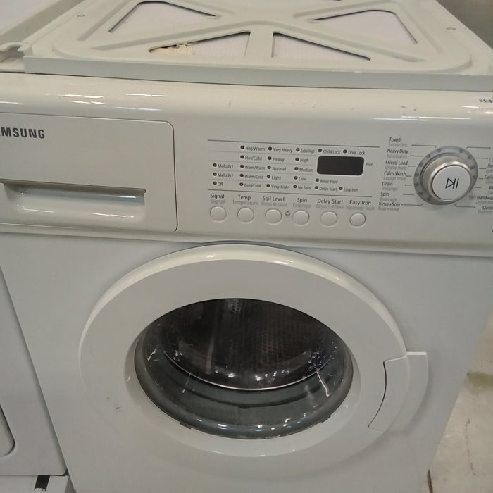24"W Front Load Washing Machine in White