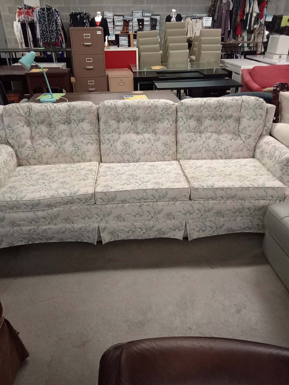 90"W 3-Seat Sofa in Floral Fabric