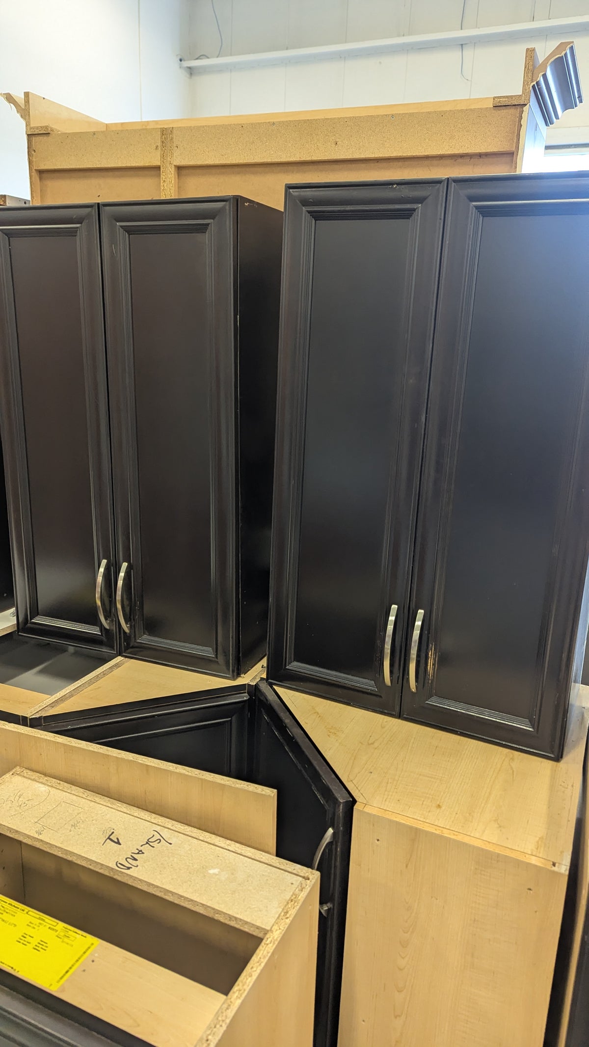 Set of 18 Dark Chocolate Kitchen Cabinets