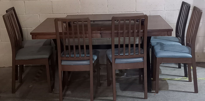 Wooden Dining Table w/6 Upholstered Chairs