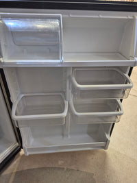 Whirlpool 30" Refrigerator - Top Freezer