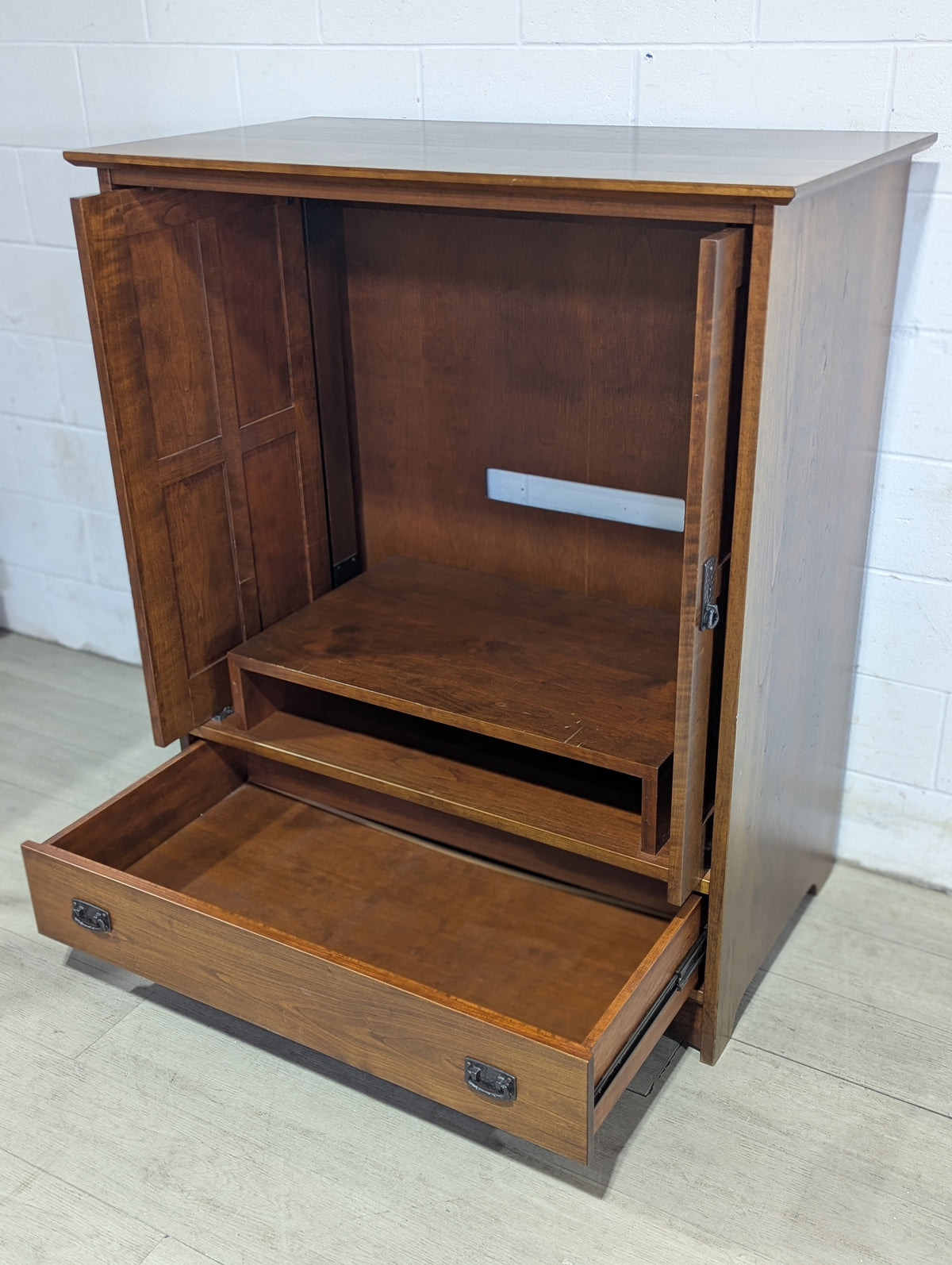 Mission Style TV/Entertainment Unit