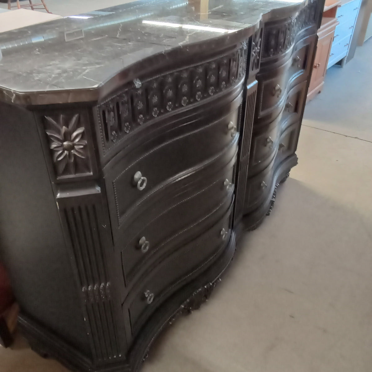69.5"W 8-Drawers Dresser with Marble Top