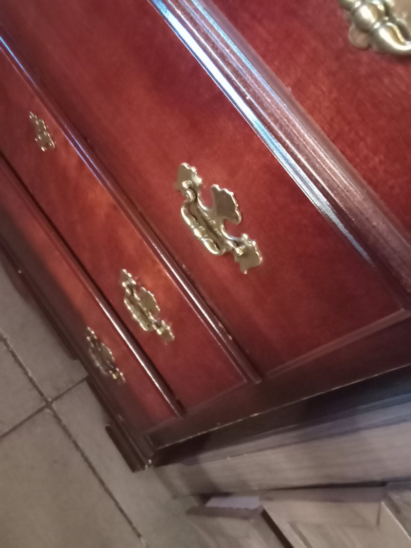 36"W 5-Drawer Dresser
