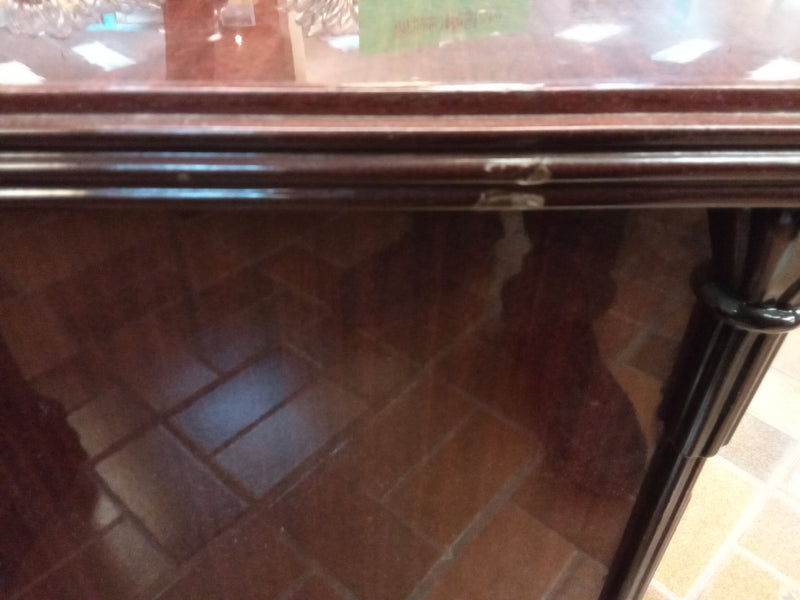 Traditional Style Night Stand