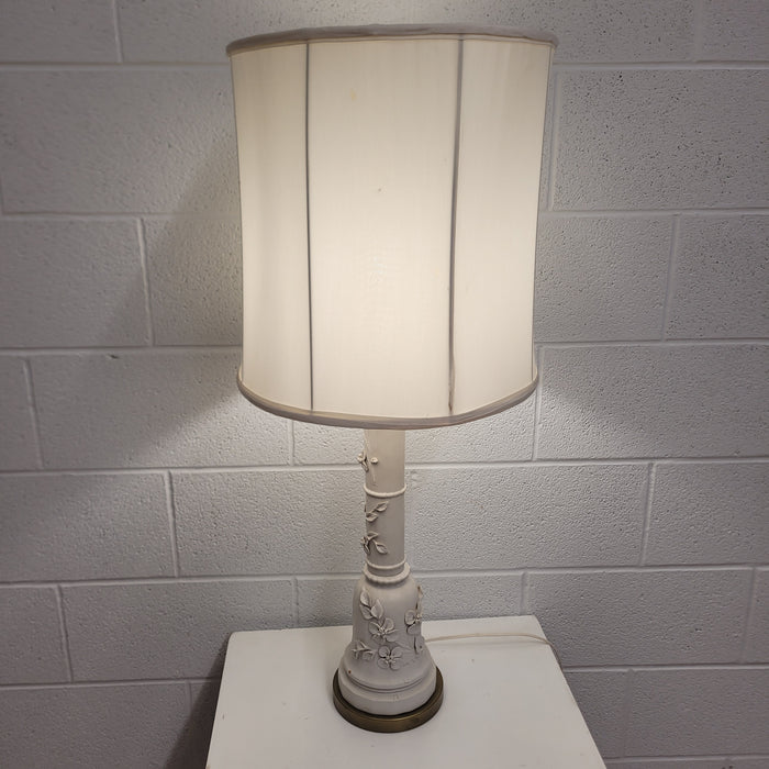 14" x 14" Table Lamp with Shade