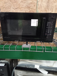 20"W 1.1Cu Ft Countertop Microwave in Black