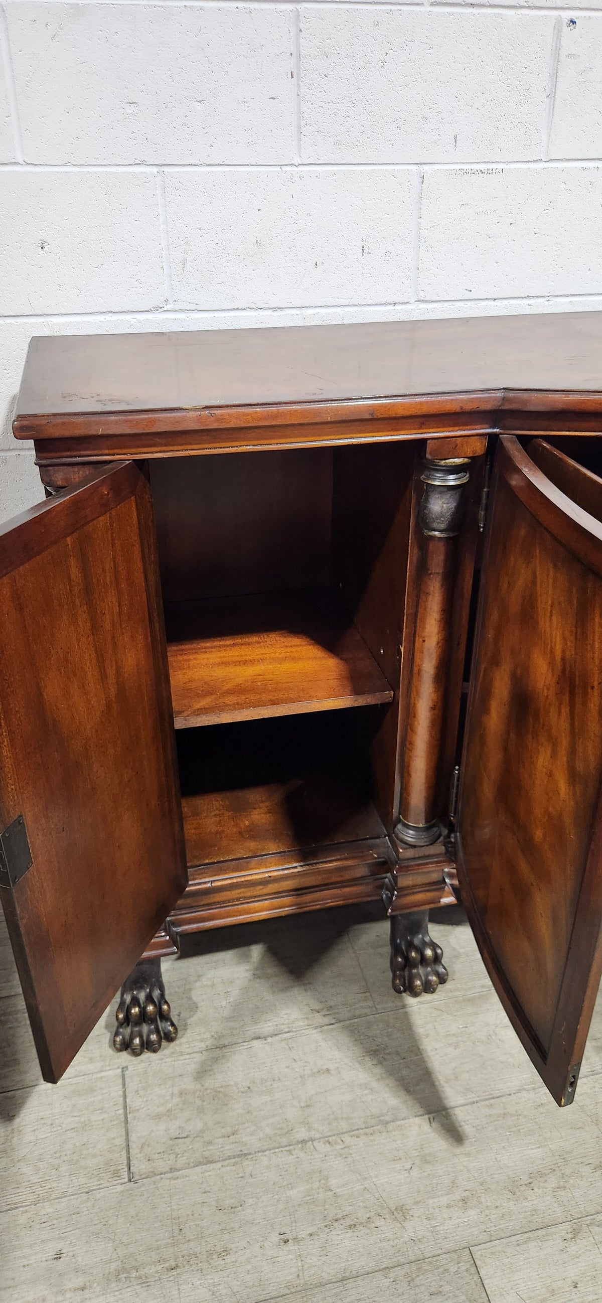 Hickory White Mahogany Buffet