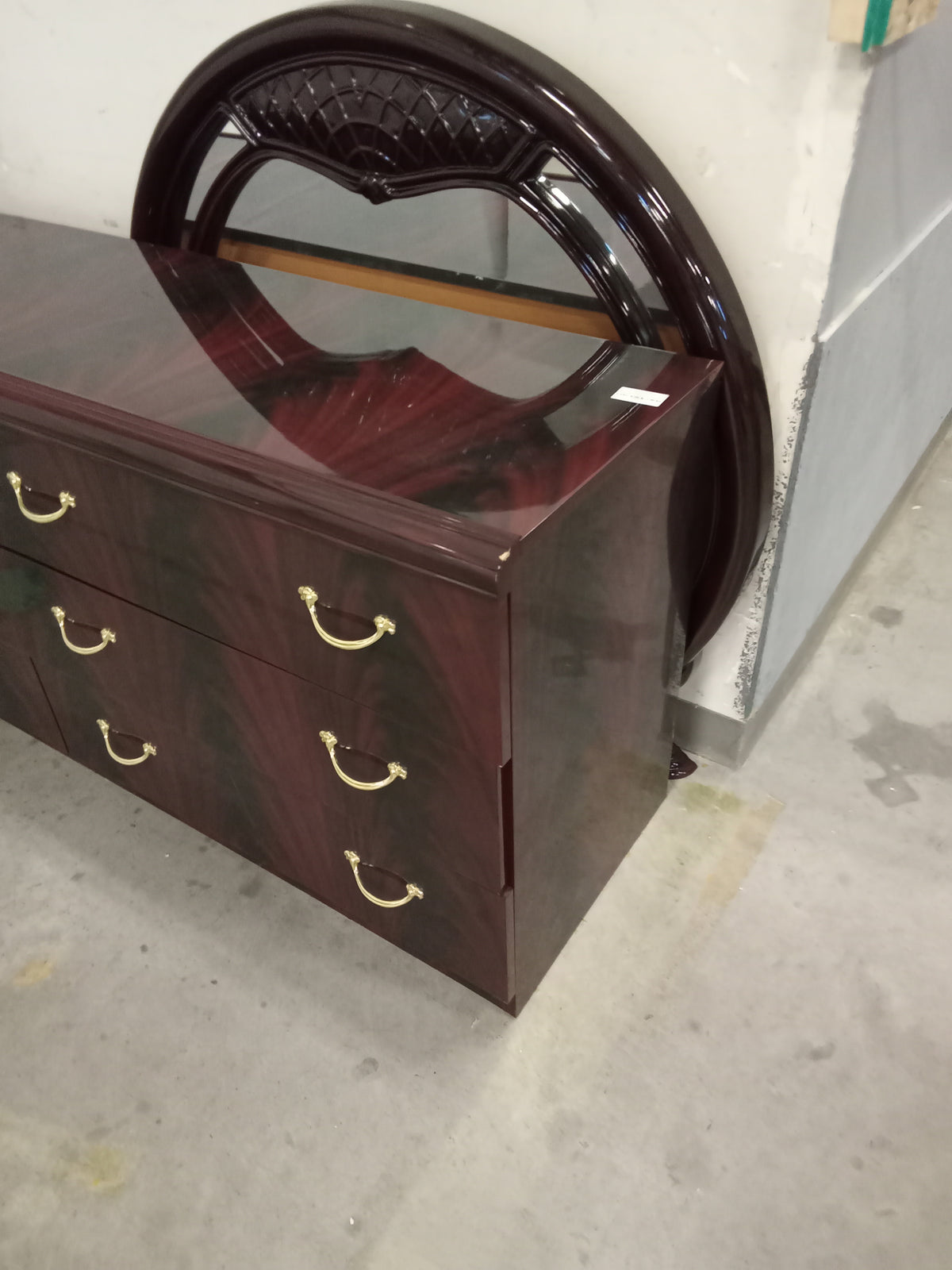 68.5"W Faux Italian Mahogany Dresser W/ Mirror and 6 Drawers #PH4