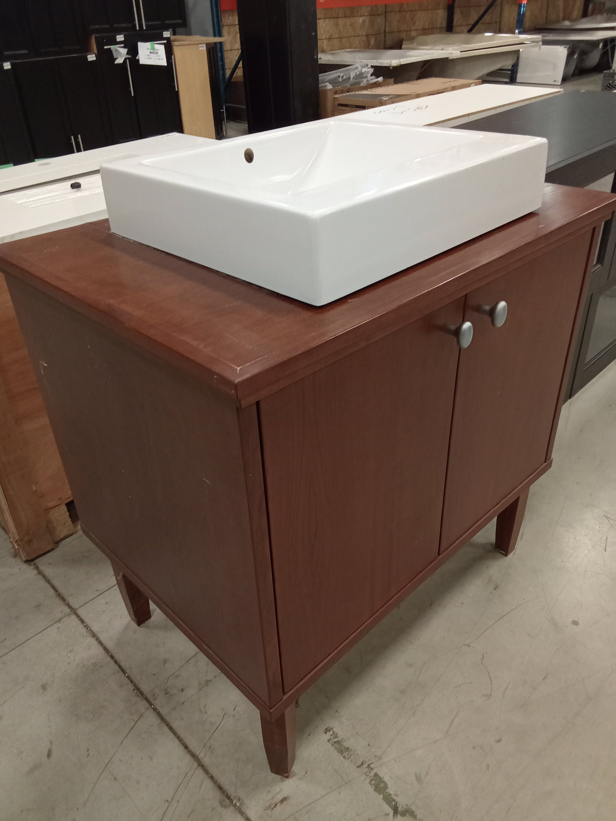 31.5"W Vanity with Countertop Sink
