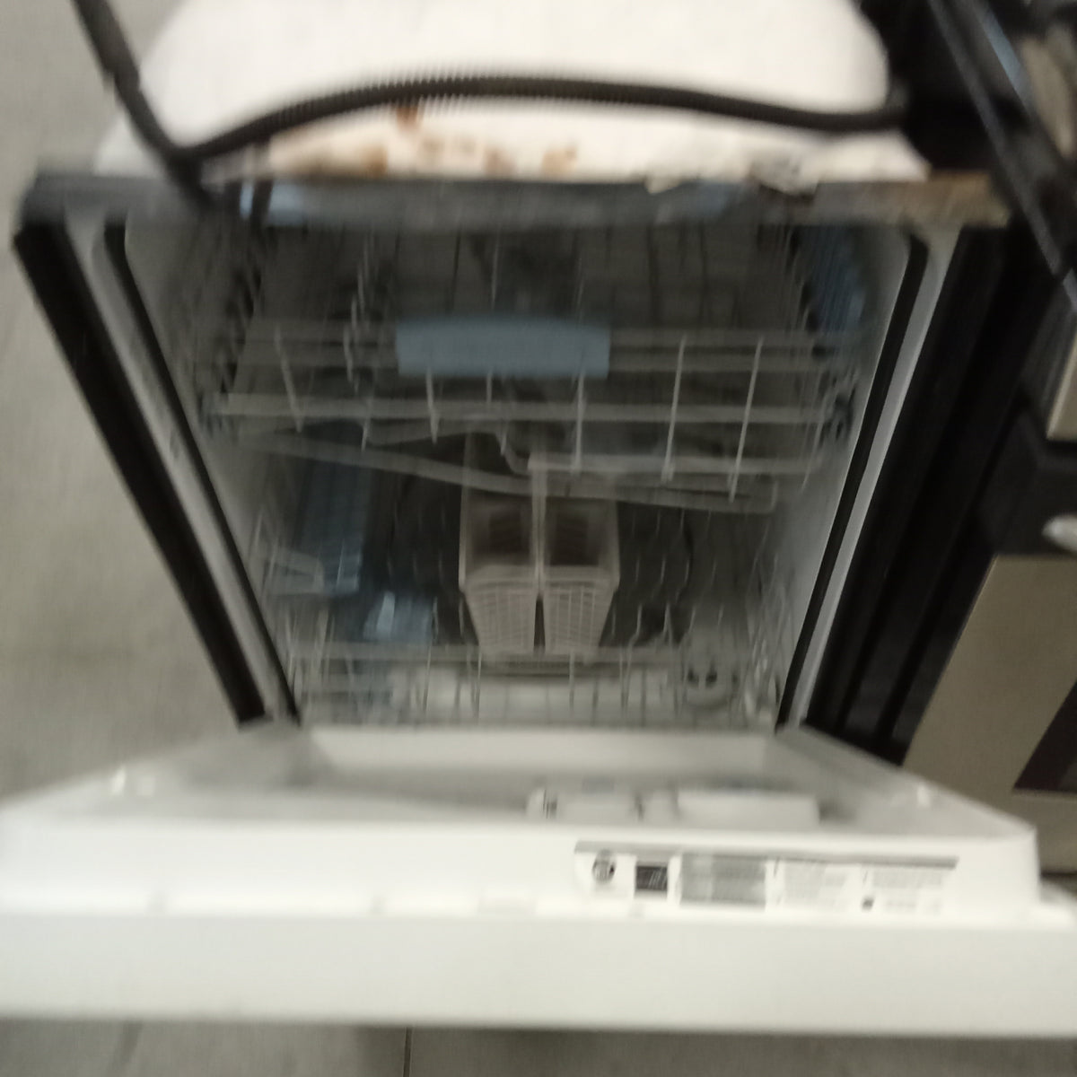 24"W White Dishwasher