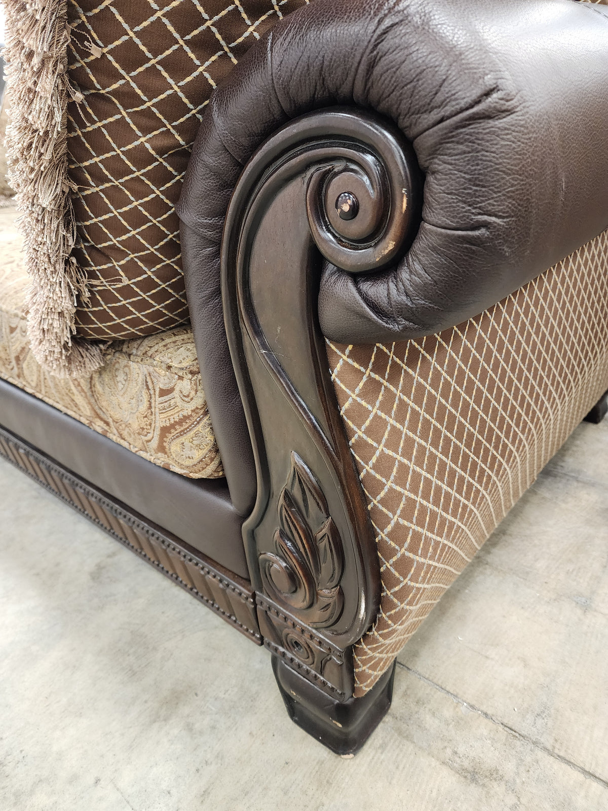 Traditional Style Dark Brown Sofa