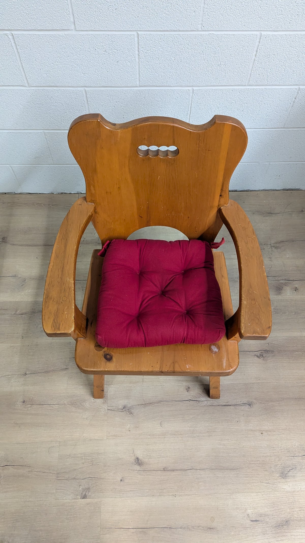 24"W Pine Dining Chair w/ Captain's Armrests