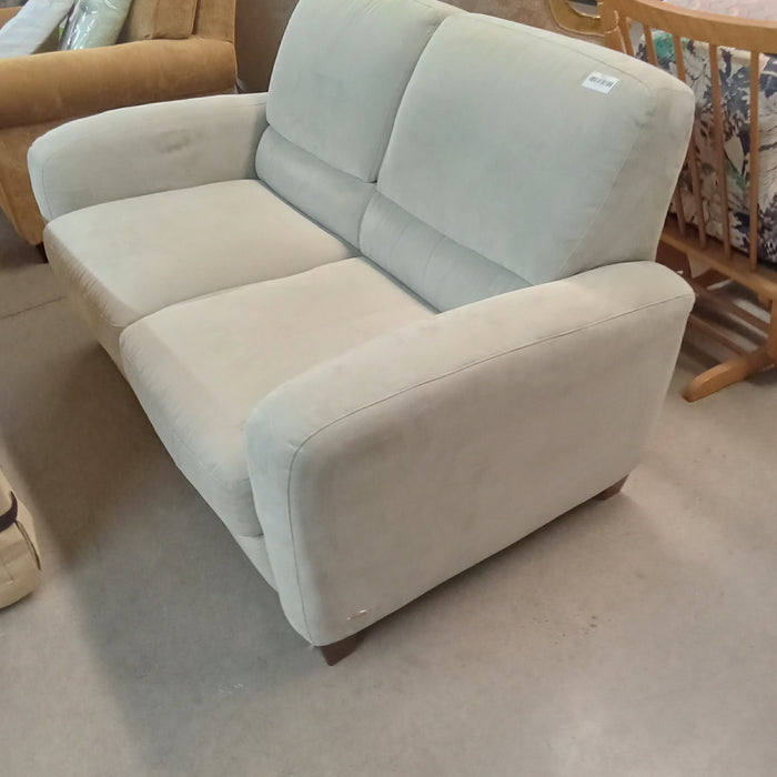 59"W Light Gray Love Seat
