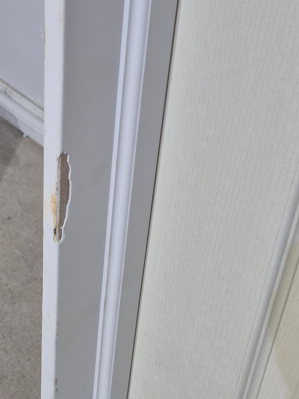 32"W x 80" Pre-hung Interior Door L/H