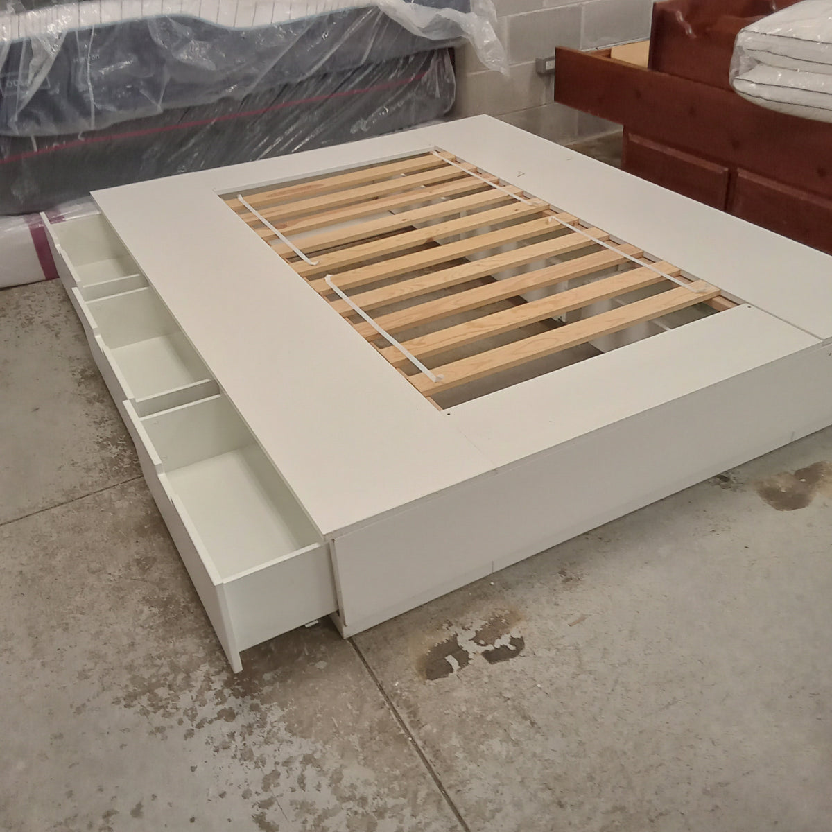 63"W Platform Bed Frame - Queen
