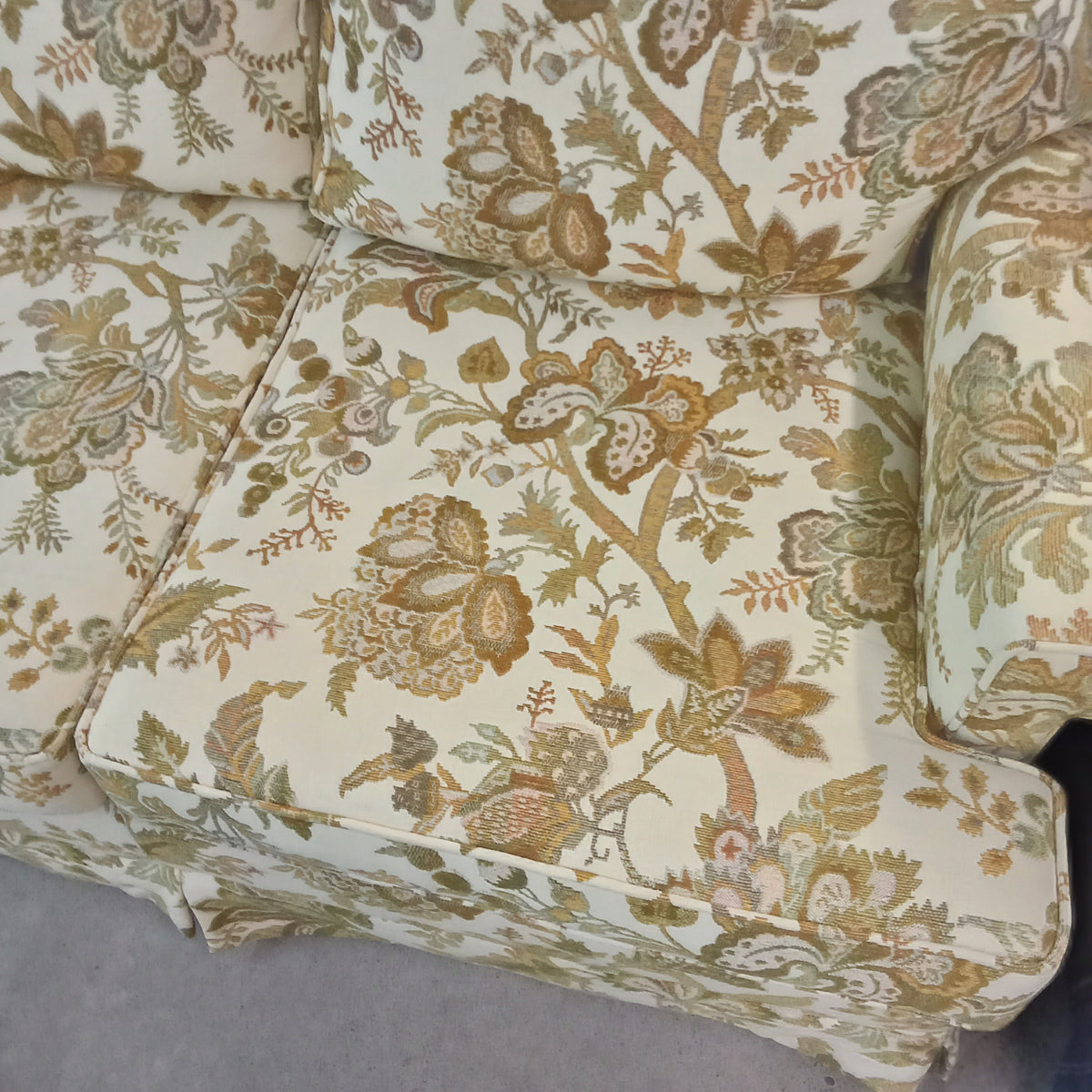 78"W 3-Seat Sofa in Paisley Patterned Fabric