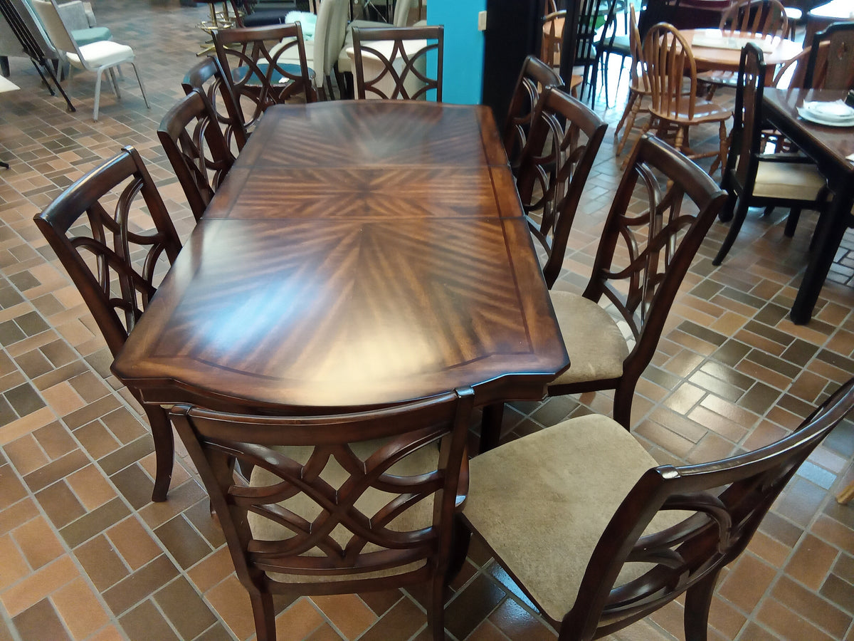 Dining Table with 10 chairs