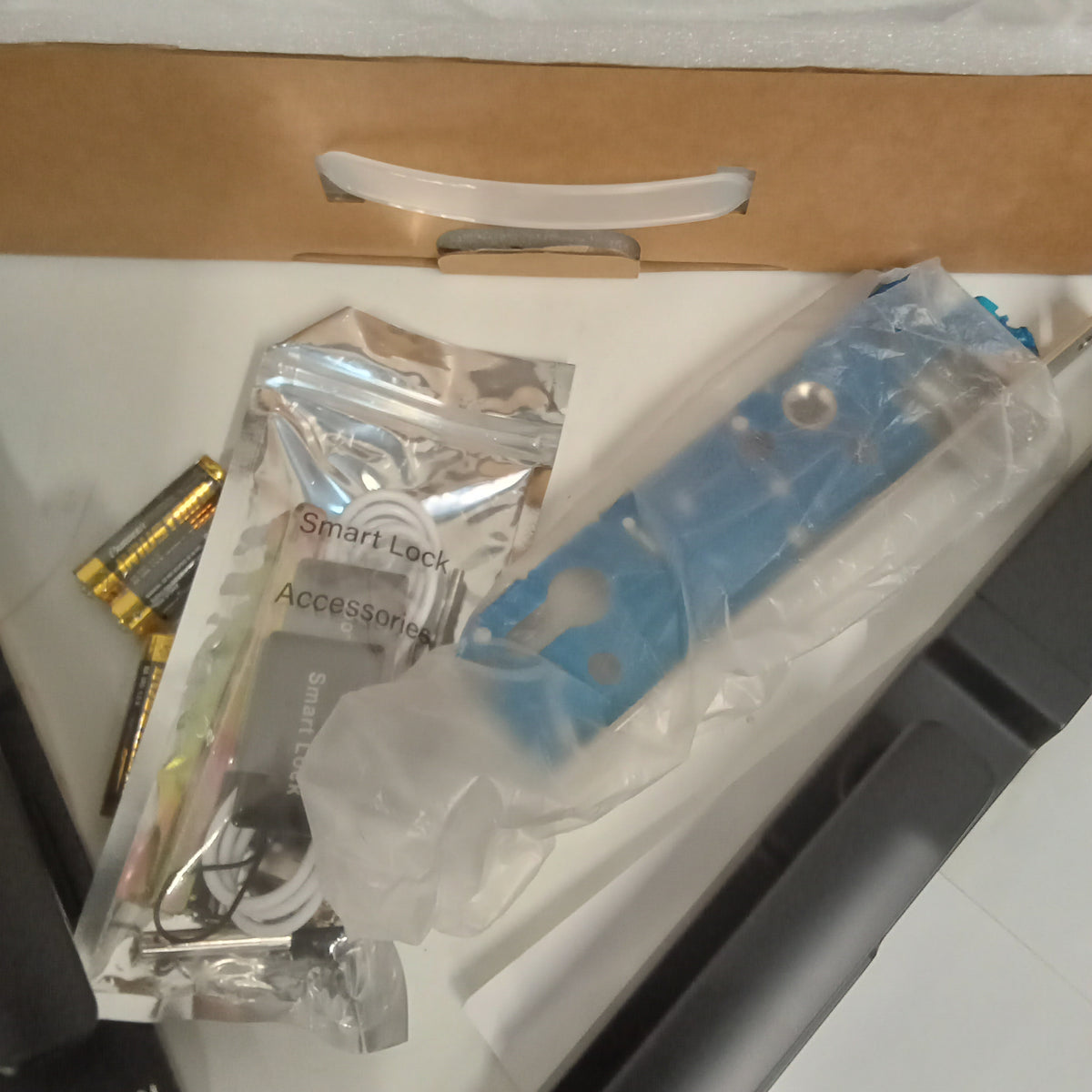 Smart Lock with Fingerprint Keypad