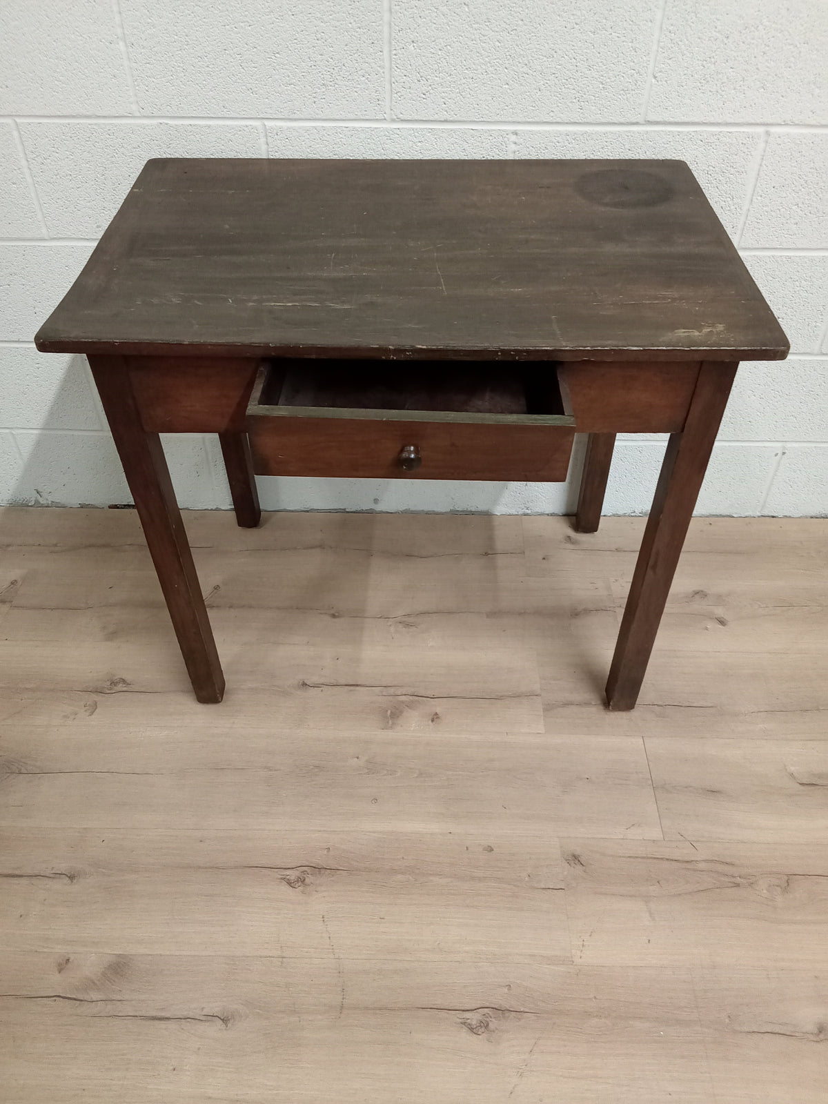 34"W Small Personal Desk