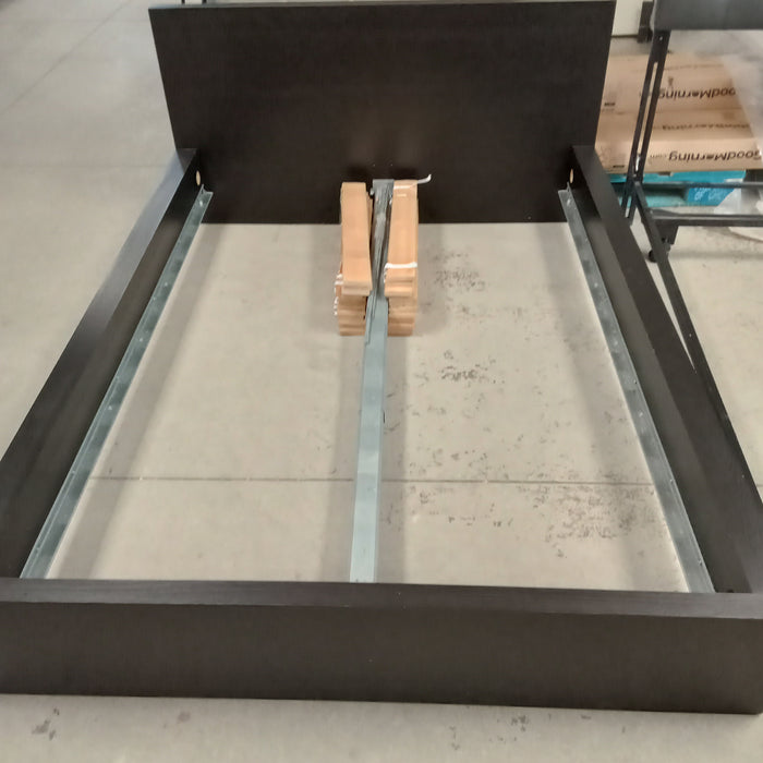 60"W Double Bedframe in Black