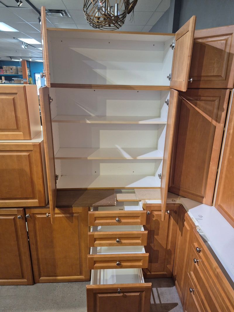 Maple Cabinet Set