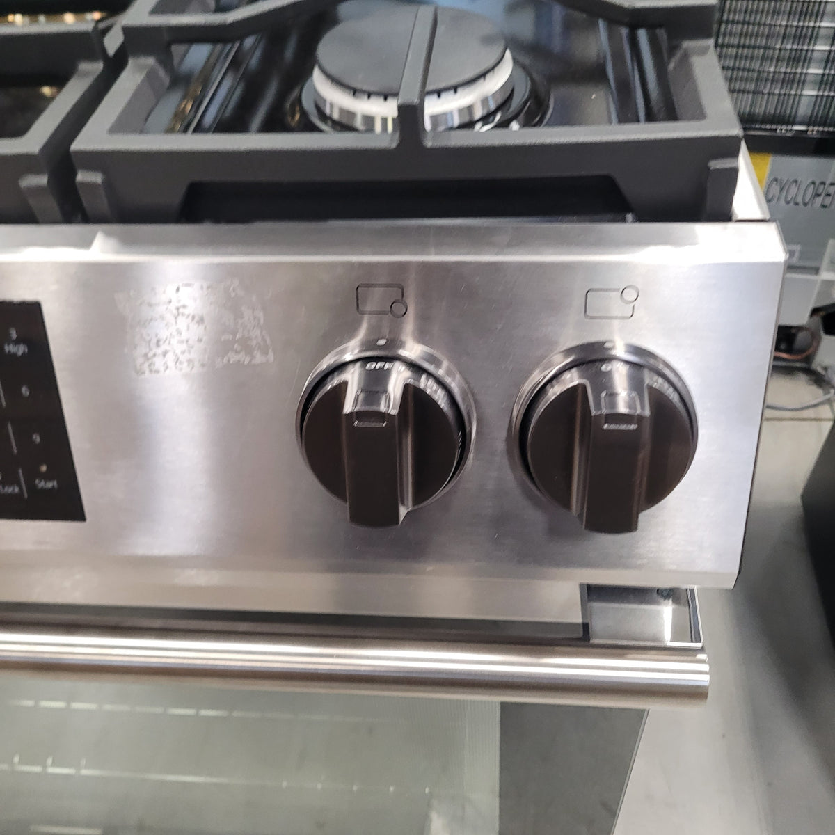 30"W 5-Burner Gas Stove in Stainless Steel