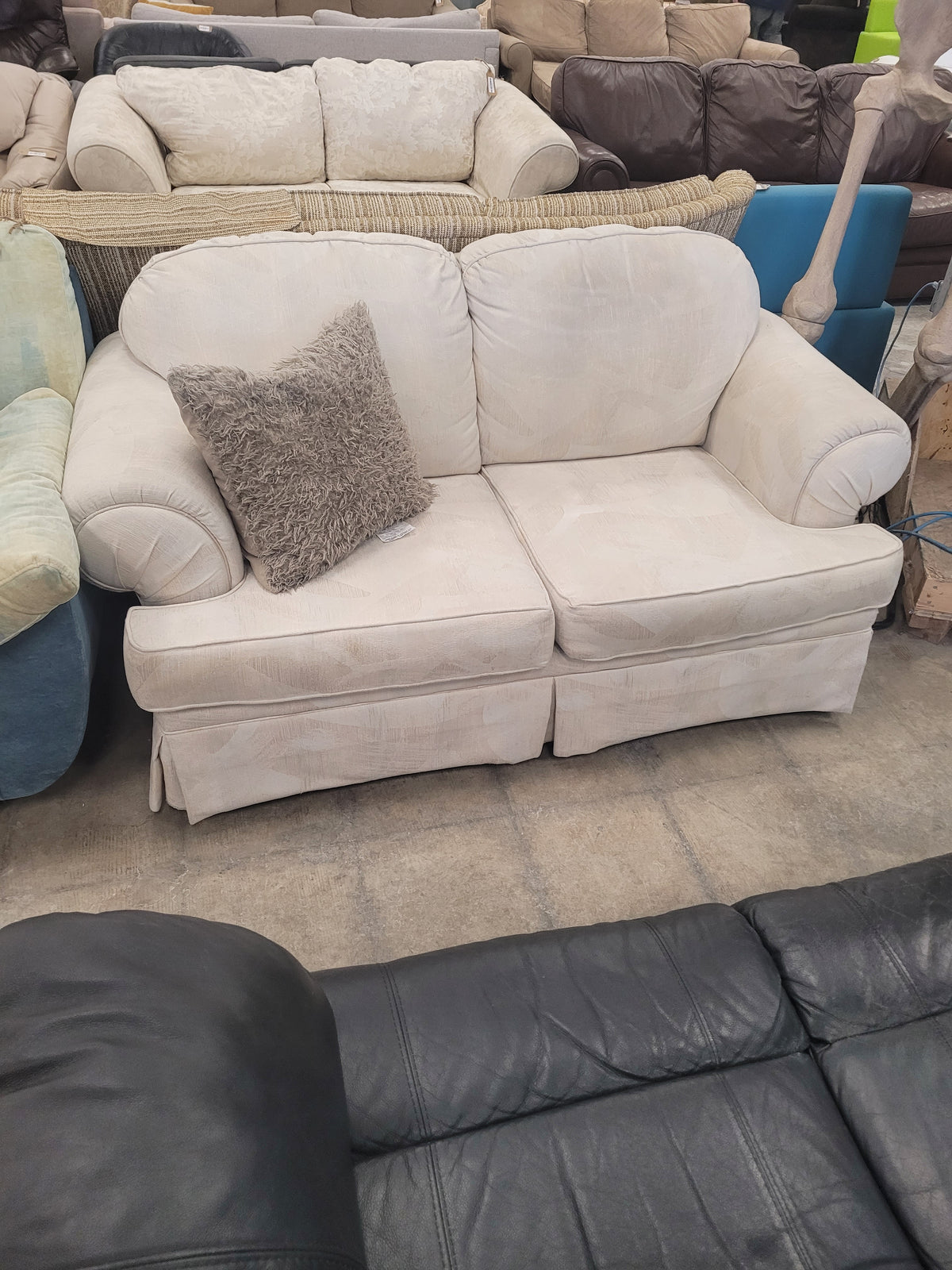 Light Cream Loveseat Sofa W /Cushion