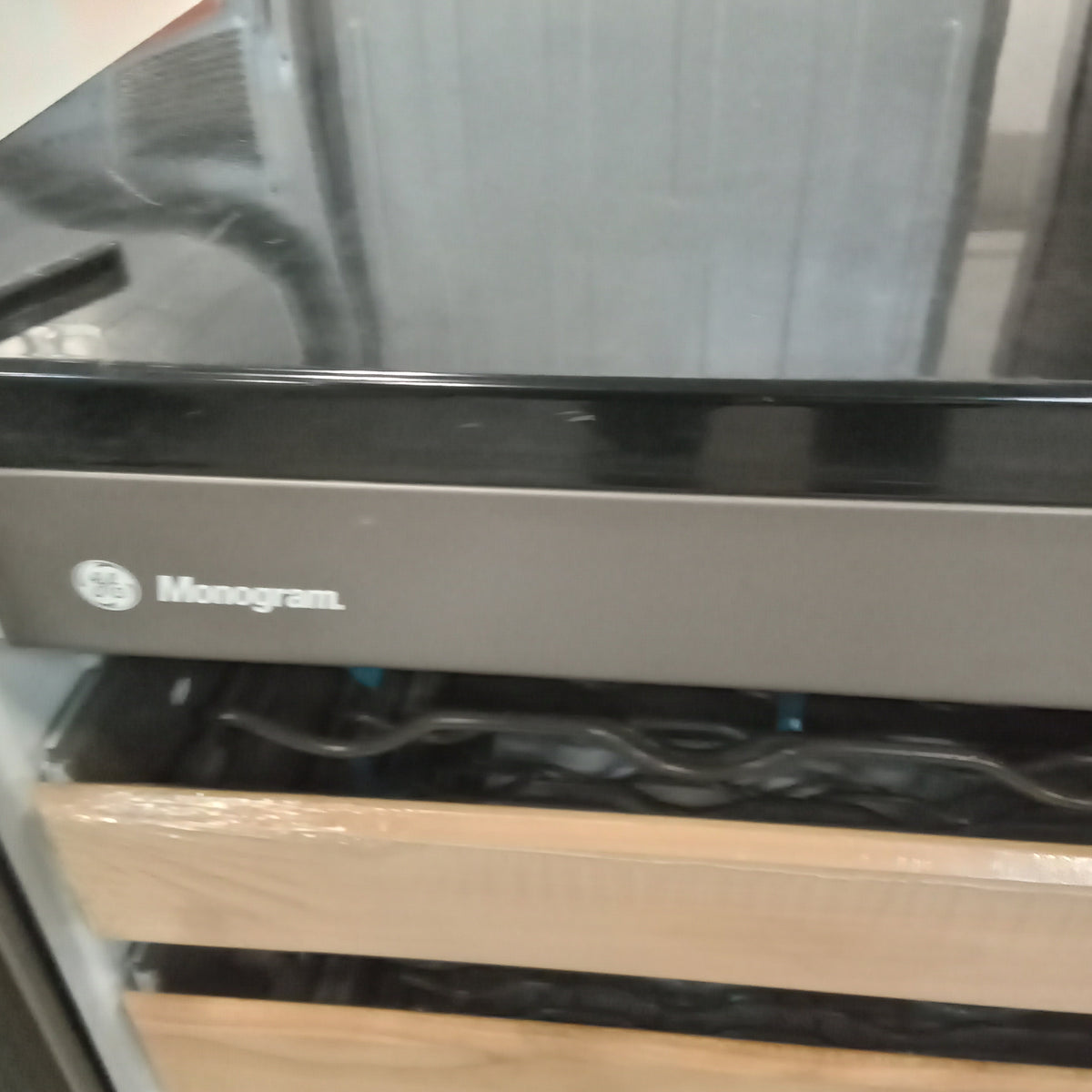 23.5"W 28 Bottle Capacity Wine Fridge