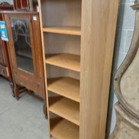 33"W Corner Bookcase