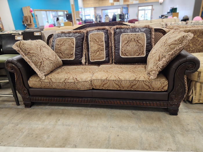 Traditional Style Dark Brown Sofa