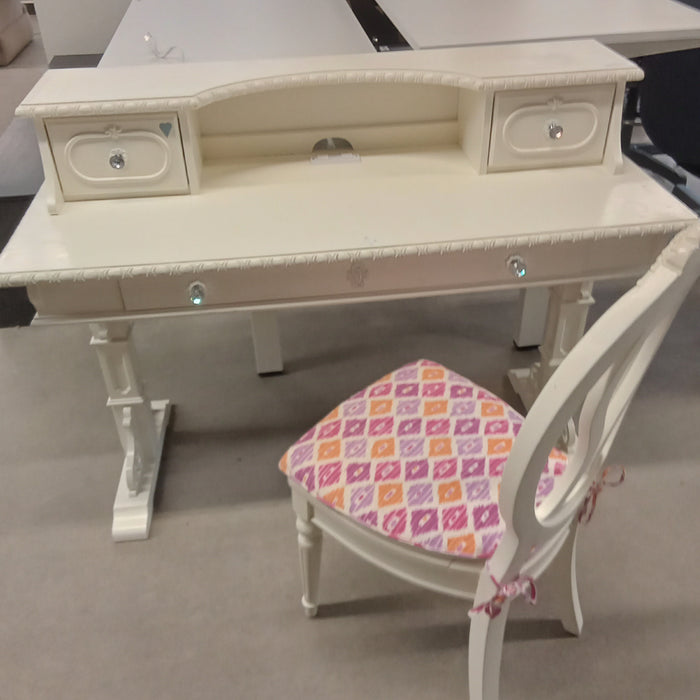 Vintage White Writing Desk W/ Chair #AT1