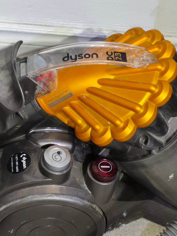 Dyson DC23 Motorhead Vacuum