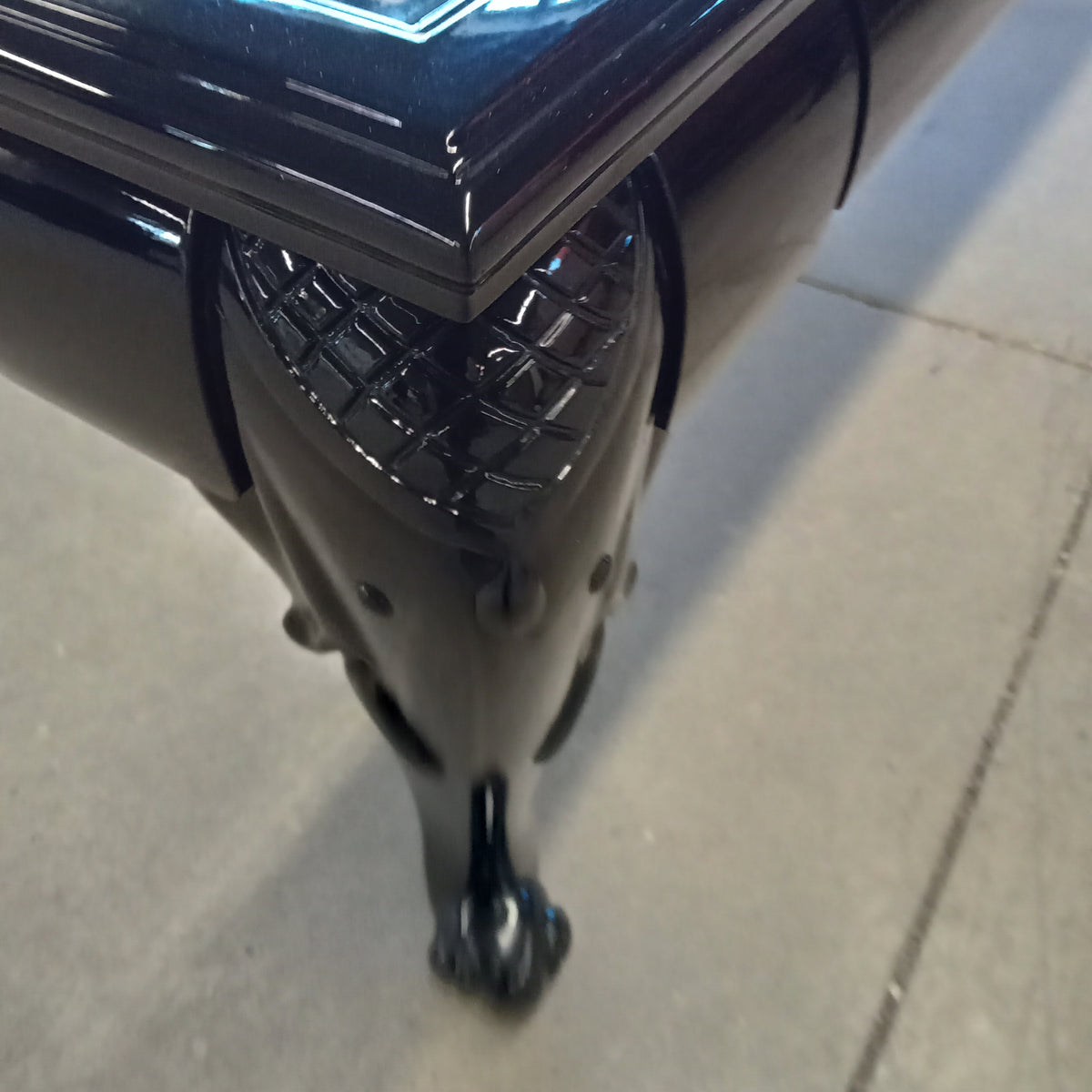 47"W Coffee Table with Glass Top