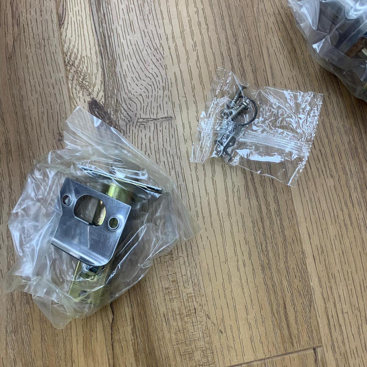 Safe Lock SL1000WI Winston Passage Door Lever Set in Satin Nickel