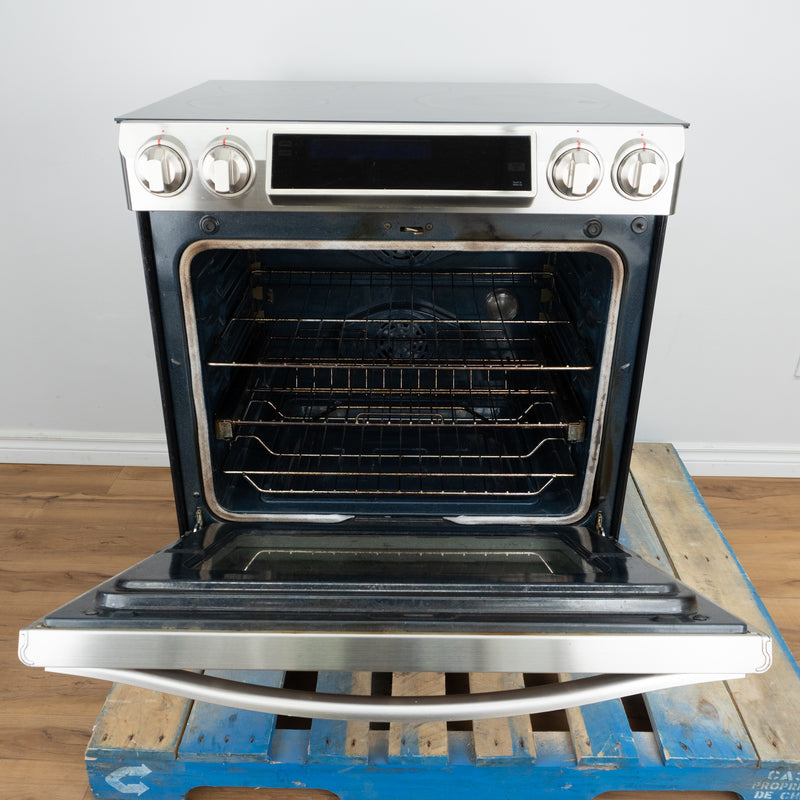Samsung Chef Collection Range with 5.8 cu. ft. Oven, 25-inch Width