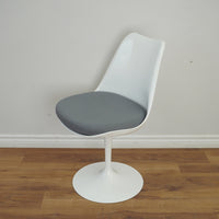 19-inch Tulip Rotating Chair in White