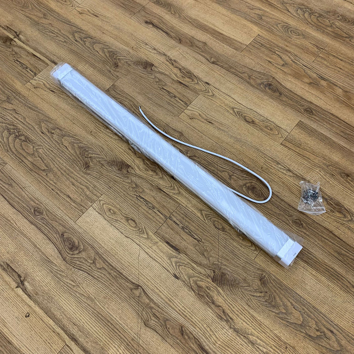 SPADA 4-ft 4000K Vandal Resistant Linear LED Light