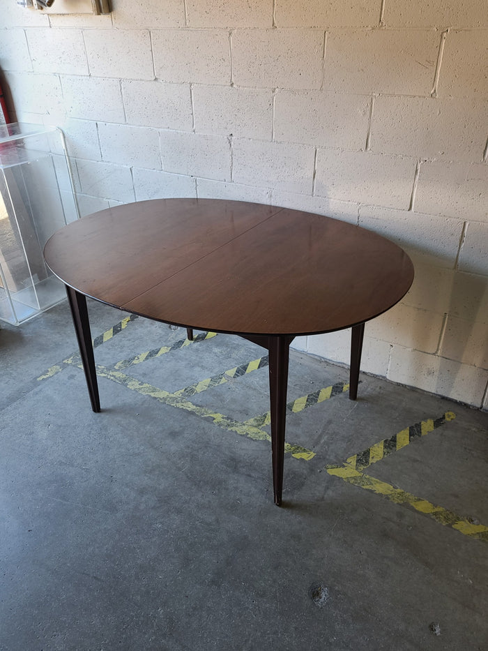 Brown Dining Table with 2 Leafs