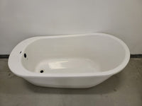 MAXX Freestanding Bathtub