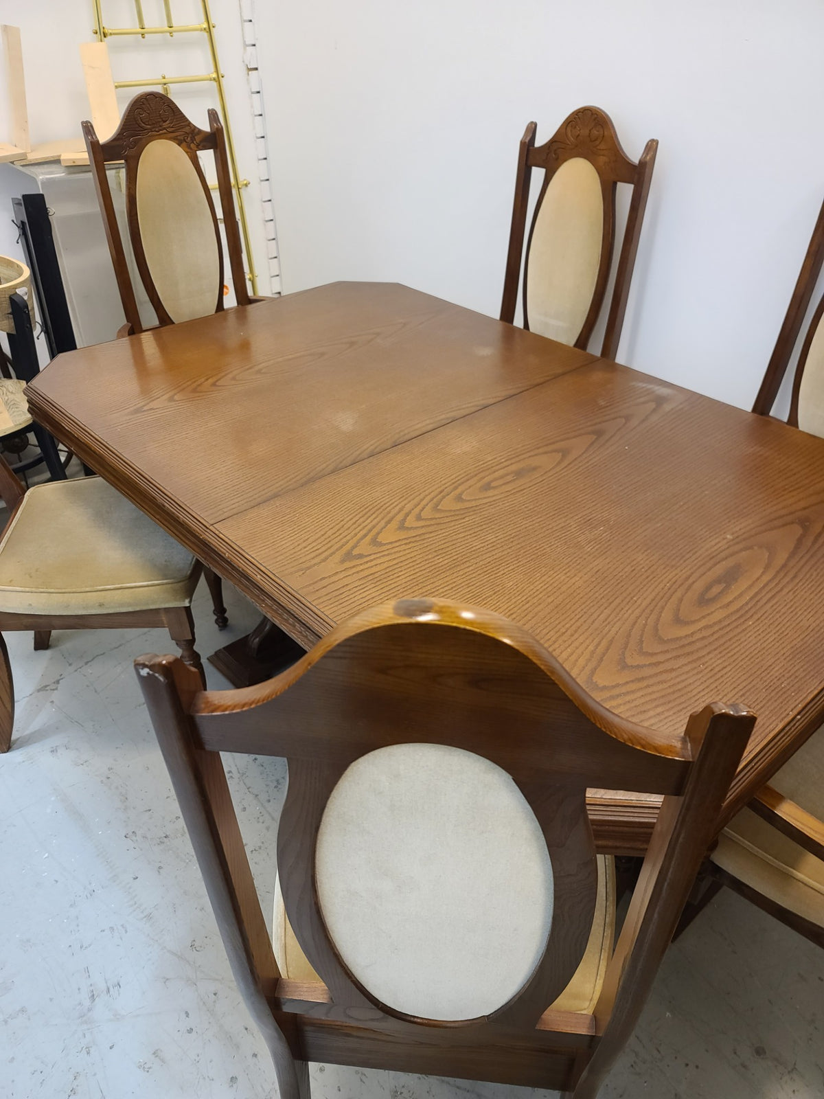 Brown Dining Table Set with 6 Chairs and 1 Leaf